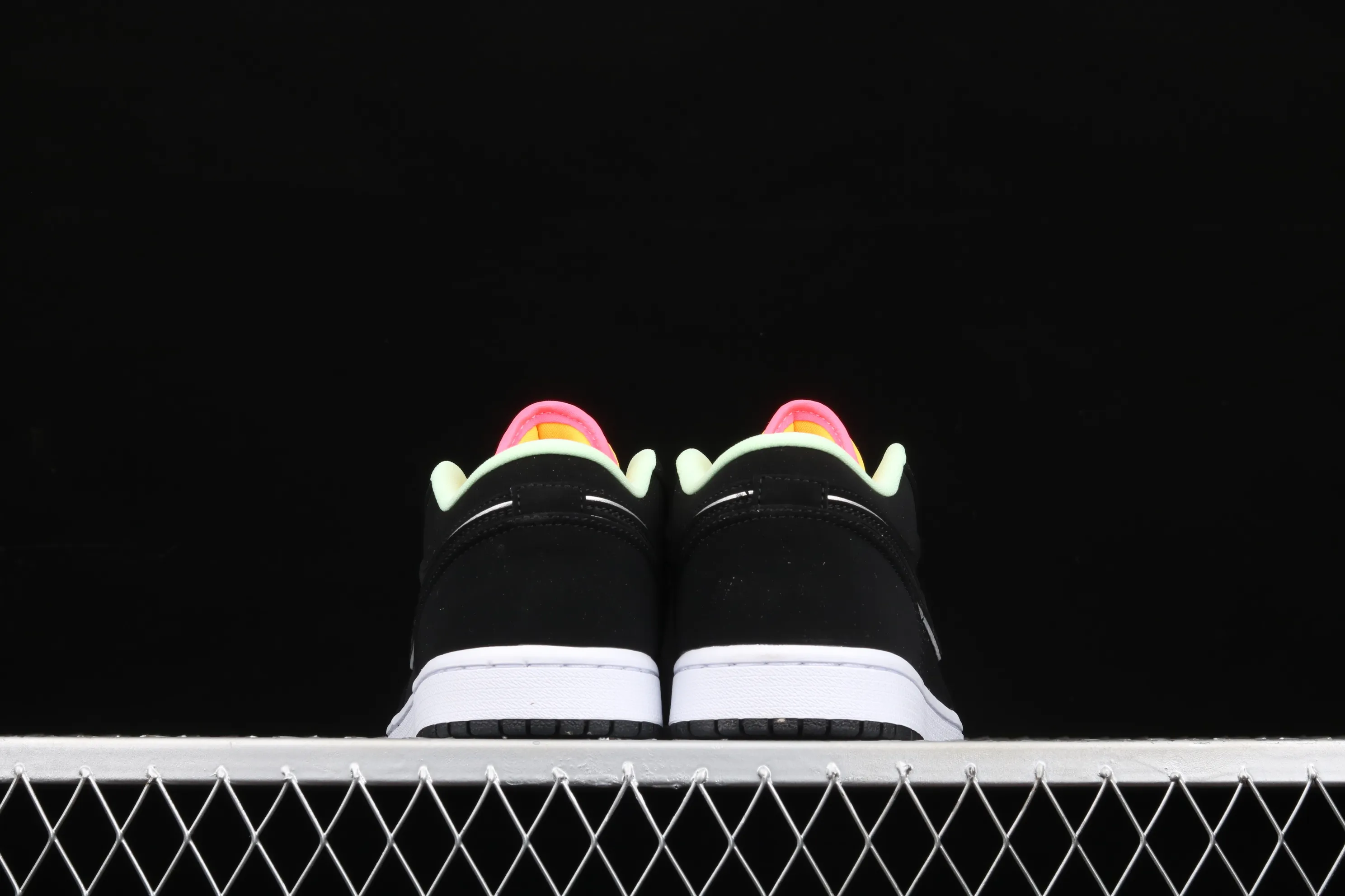 All categories Air Jordan Jordan series basketball shoes Air Jordan 1 Low G version pure original Air Jordan 1 Low AJ1 Joe 1 black blue yellow little Tiffany CK3022-013
